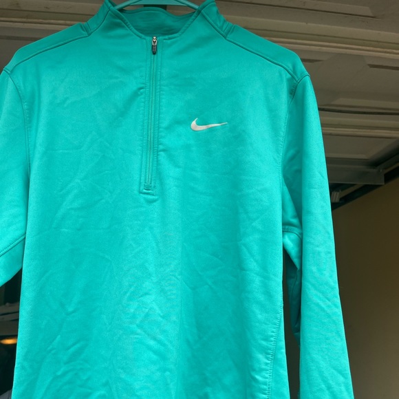 Rocawear & Nike Pullover - Picture 2 of 2